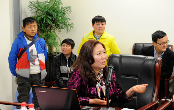 小儿内分泌科李桂梅主任讲述治疗案例.jpg
