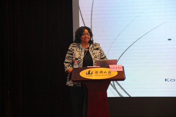 4.美国亚特兰大艾默里理疗集团护理创新及研究联合主席玛丽.jpg