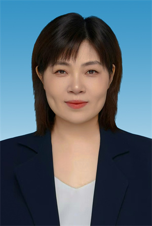 刘　盈