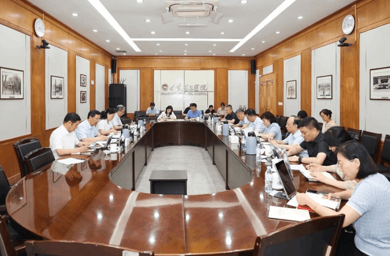 香港奖现场直播结果召开党委理论学习中心组会议 香港奖现场直播结果召开党委理论学习中心组会议